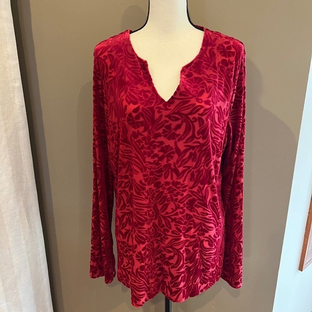 Jaclyn Smith Red Velvet Burnout Long Sleeve Floral V-neck, Size XL